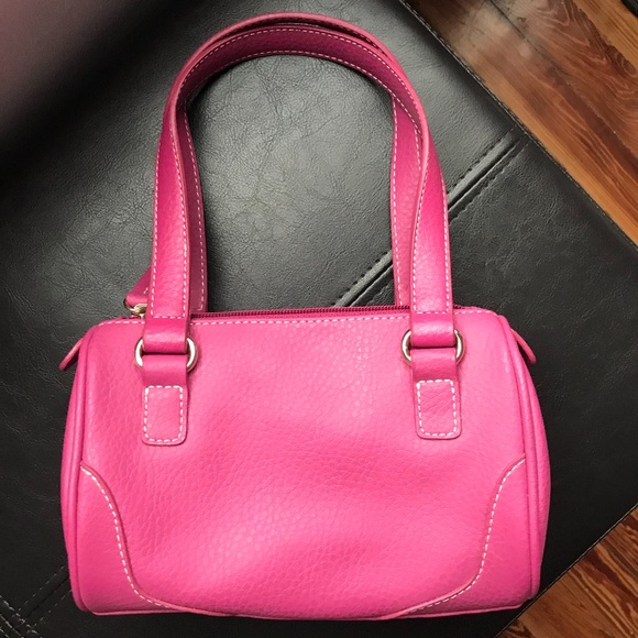 Liz Claiborne Handbags - Liz Claiborne Small Pink Handbag